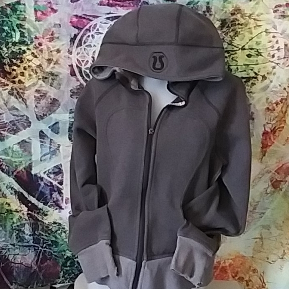 Lululemon scuba - Picture 1 of 5